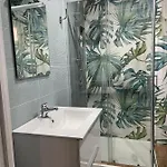 Tropical House بيت للعطل مولا دي باري